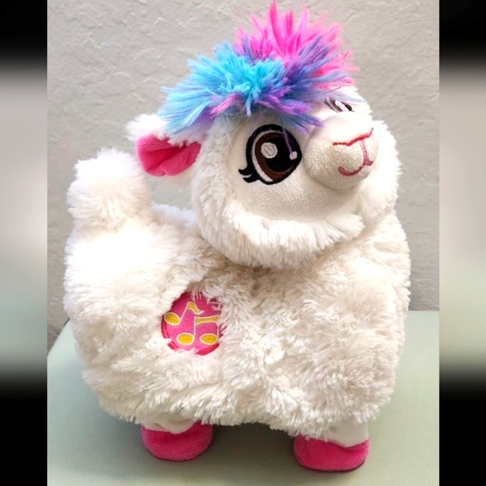 Zuru Pets Alive Booty Shaking Dancing Llama